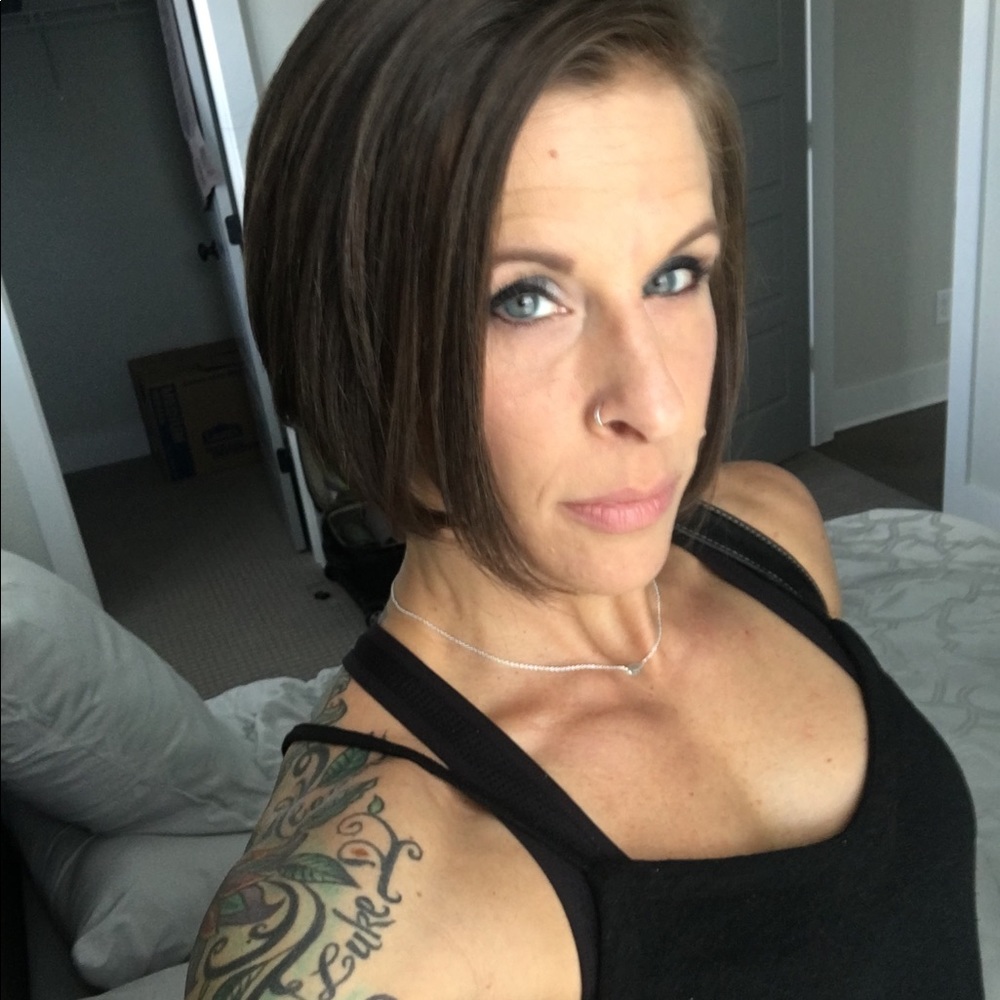 Meet your Posher, Lynette